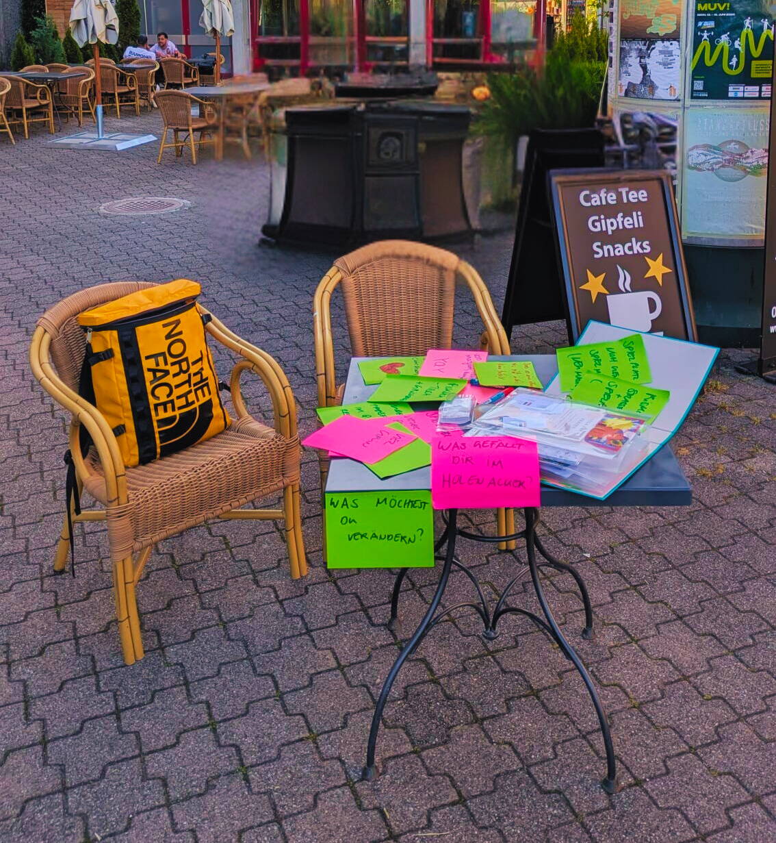 quartiergespraech.jpg quartiergespraech.jpg